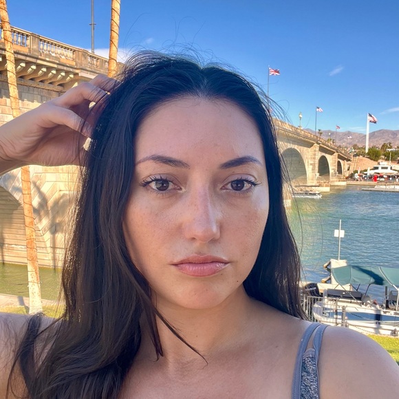 Meet your Posher, Sage - Picture 1 of 1